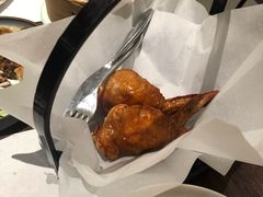鲜虾胶酿脆皮鸡翅-港丽餐厅(杭大店)