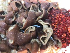 卤肥肠-赵姐猪耳朵饭店