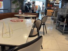 -必胜客(砂之船中东奥莱店)