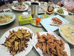 -天盛海鲜烧烤大排档·本地小海鲜·牟平腿穗子(幸福店)