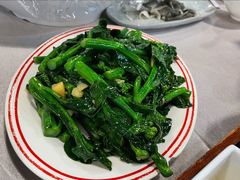 -明本湛江鸡•海鲜小厨(陈家祠店)