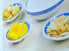 -广信牛奶甜品世家(台东店)