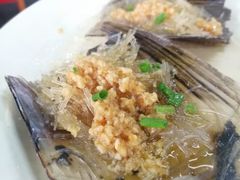 -四川小胡子海鲜(丁村万人海鲜广场店)