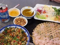 -官塘陈记鱼生·潮汕砂锅粥·牛肉火锅(潮枫路总店)