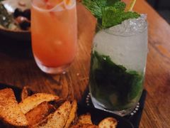 -BOURBON 玻本美式餐厅酒吧(虹桥新天地店)