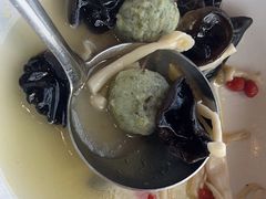 -巧克力渔家.小船海鲜胶东菜(万平口店)