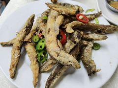 椒盐多春鱼-醉贤居