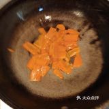 5分钟快手菜之花菜炒肉片。