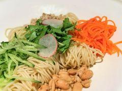 鸡丝拌面-桂满陇天书(南京德基旗舰店)