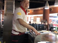 -利昂法式铁板主题餐厅(新奥购物中心店)