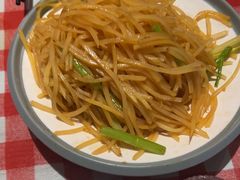 -老郑家东北春饼(龙悦居店)