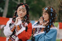 -汉仪华裳汉服馆(打浦桥店)