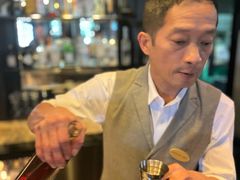 -Long Bar(莱佛士酒店)