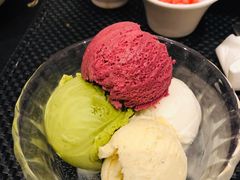 -圣丰索菲特·2 On 988 Café 自助餐厅
