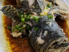 -四川小胡子海鲜(丁村万人海鲜广场店)