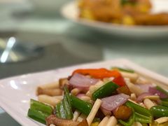 -御满江海鲜酒家(洛溪新城店)