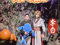 -暴风岛沉浸式体验馆(百联世纪店)