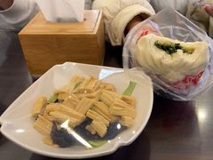 -不二心·鲜肉大包·海胆小笼汤包(二七广场店)