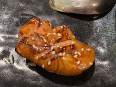 火炙秘制鹅肝寿司-沼津港渔市(宏伊国际广场店)