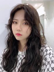 -变画·发型STUDIO