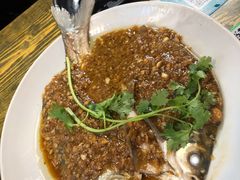 油浸鱼-老闵田螺馆·南昌特色小炒(梦时代店)