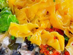 招牌鱼头面-屯屯面(海尔路店)