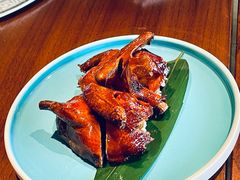 烤乳鸽-王府井文华东方酒店-紫膳餐厅