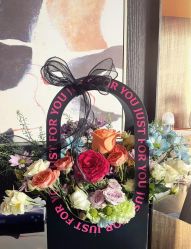 -巍阁高端月子中心(新世界店)