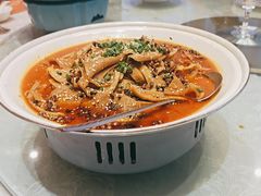 -皇宫大酒店