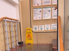 -瑞派天使宠物医院·神经外科·骨科·核磁(洛川中路店)