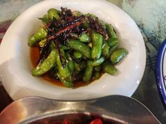 凉拌毛豆-美膳居川菜馆油焖大虾烧烤(卓刀泉店)