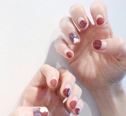 -Pink You美甲美睫纹绣定制中心