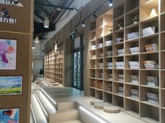 -巴黎春天(浦建店)