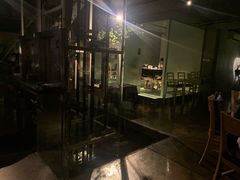 -穹六人间 people 6(岳阳路店)