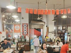 -财二舅火锅招待所