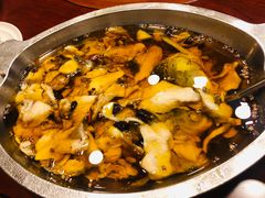 -鑫巴蜀小镇 · 水煮鱼专研店(玉桥店)