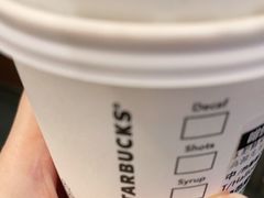 -星巴克(广州南站A18检票口楼上)