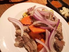 手抓羊肉-阿里家Miss Ali·烤肉酒馆by MIG
