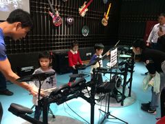 -IN-SHOW音秀音乐艺术中心 架子鼓钢琴(大宁校区)