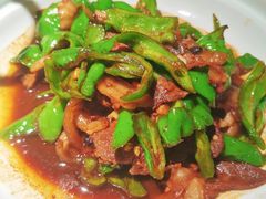 辣椒炒肉-绿茶餐厅(同成街华联店)