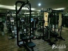 器械区-岱江花园饭店