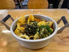 -丽丽三鲜螺蛳粉(田林路店)