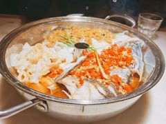 水库汽锅蒸鱼头-佬肥猫(国华广场店)