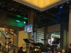 -洛缦音乐餐厅(工业展览馆万象城店)