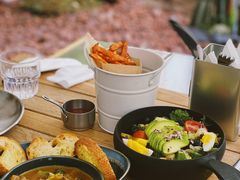 -鹿萤季·营地小馆(皇后公园店)