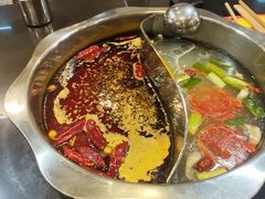 -重庆风光老灶火锅城(同德广场店)