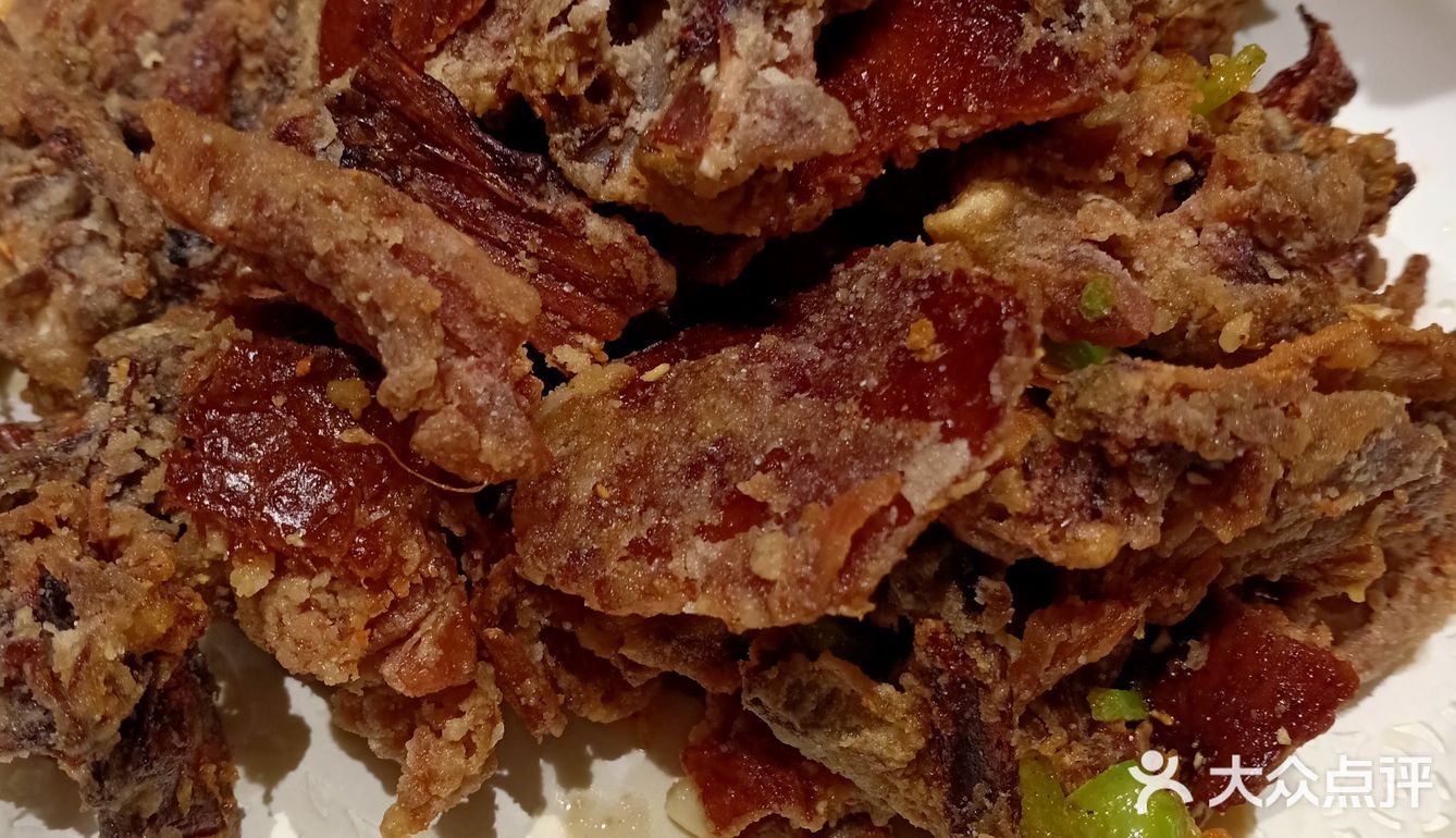 梭子蟹、皮皮虾、海螺、帝王蟹个个鲜活