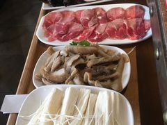 -牛很鲜潮汕牛肉火锅(朝晖路店)