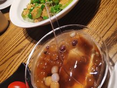 -爱碗亭·鲜炒湖南菜(壹城中心店)