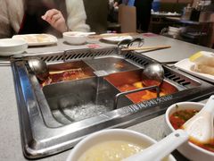 -海底捞火锅(新松江路店)